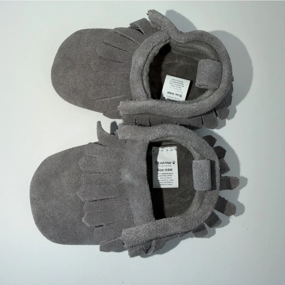 BearPaw Gray Genuine Suede Fringe Infant Moccasins size 0-6mo